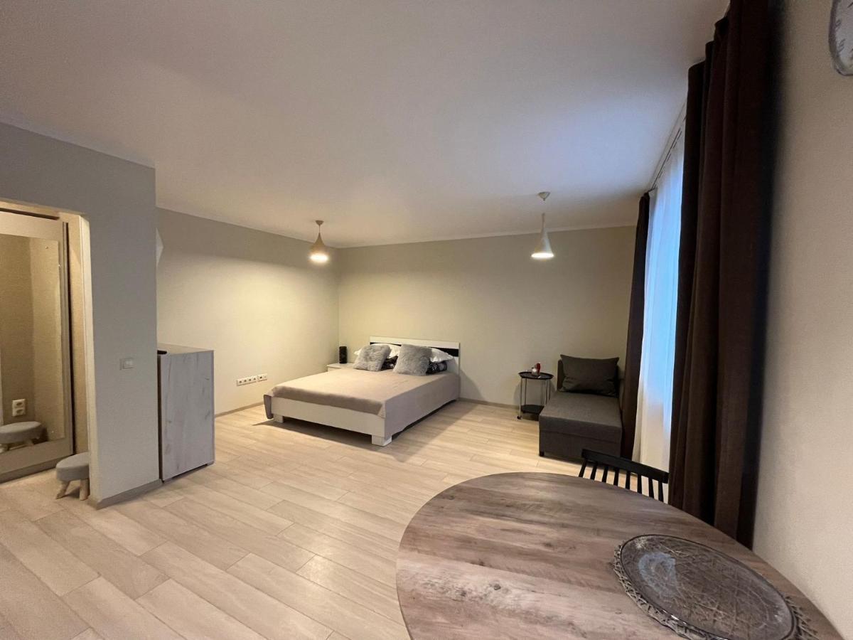 Beautiful Apartment Great Location Free Parking Riga Exteriör bild